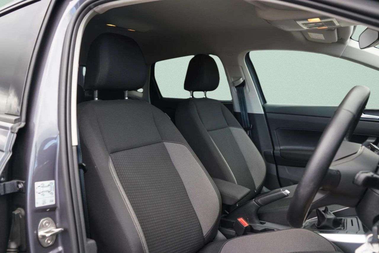 A 2025 VOLKSWAGEN POLO 1.0 TSI Life Hatchback 5dr Petrol Manual Euro 6 (s/s) (95 ps) FACELIFT | AC A 2025 VOLKSWAGEN POLO 1.0 TSI Life Hatchback 5dr Petrol Manual Euro 6 (s/s) (95 ps) FACELIFT | AC