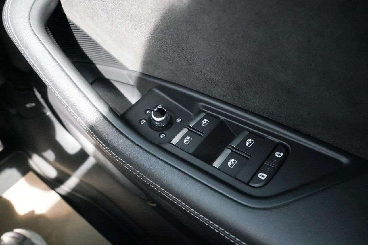 2020 AUDI RS5 2020 AUDI RS5