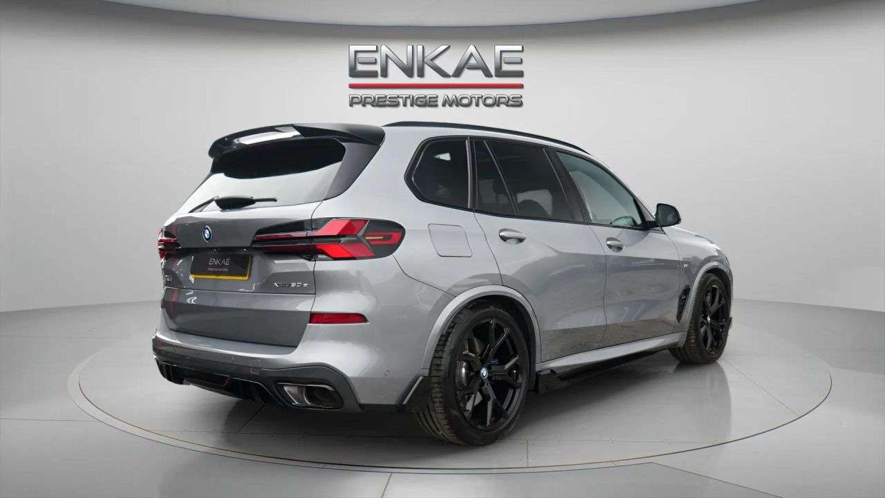 A 2023 BMW X5 3.0 50e 25.7kWh M Sport SUV 5dr Petrol Plug-in Hybrid Steptronic xDrive Eur A 2023 BMW X5 3.0 50e 25.7kWh M Sport SUV 5dr Petrol Plug-in Hybrid Steptronic xDrive Eur