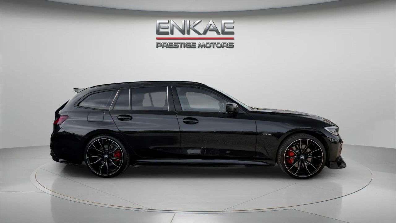 A 2022 BMW 3 SERIES 2.0 330e 12kWh M Sport Touring 5dr Petrol Plug-in Hybrid Auto Euro 6 (s/s) A 2022 BMW 3 SERIES 2.0 330e 12kWh M Sport Touring 5dr Petrol Plug-in Hybrid Auto Euro 6 (s/s)