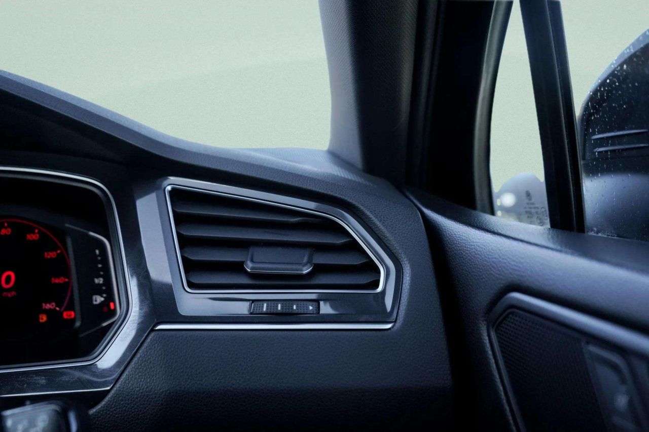 2022 VOLKSWAGEN TIGUAN 2022 VOLKSWAGEN TIGUAN