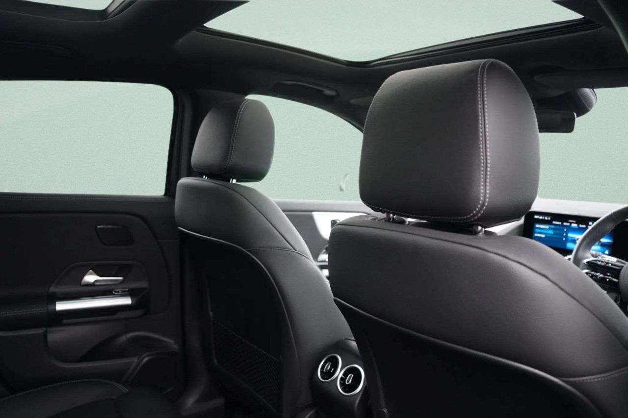 2025 MERCEDES-BENZ GLA 2025 MERCEDES-BENZ GLA