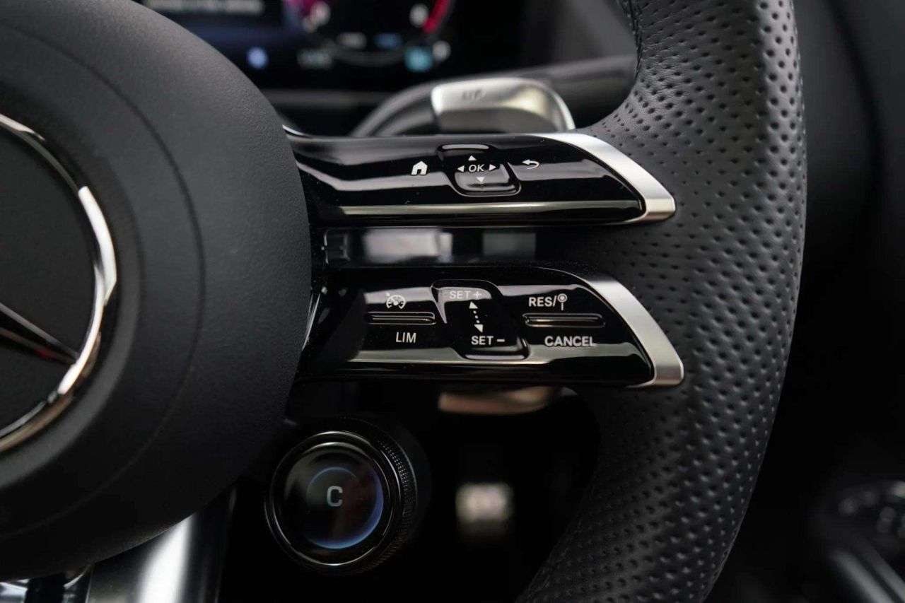 2025 MERCEDES-BENZ GLA 2025 MERCEDES-BENZ GLA