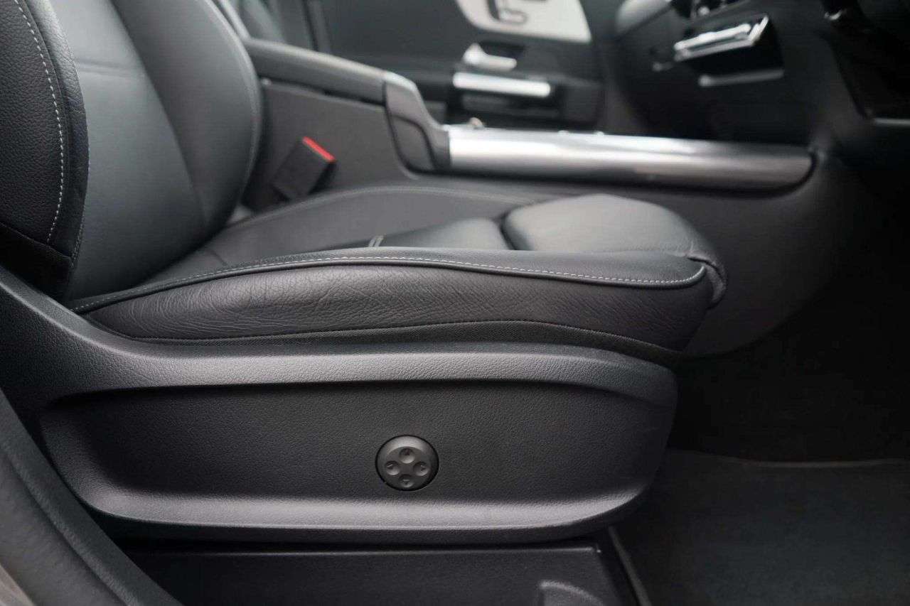2025 MERCEDES-BENZ GLA 2025 MERCEDES-BENZ GLA