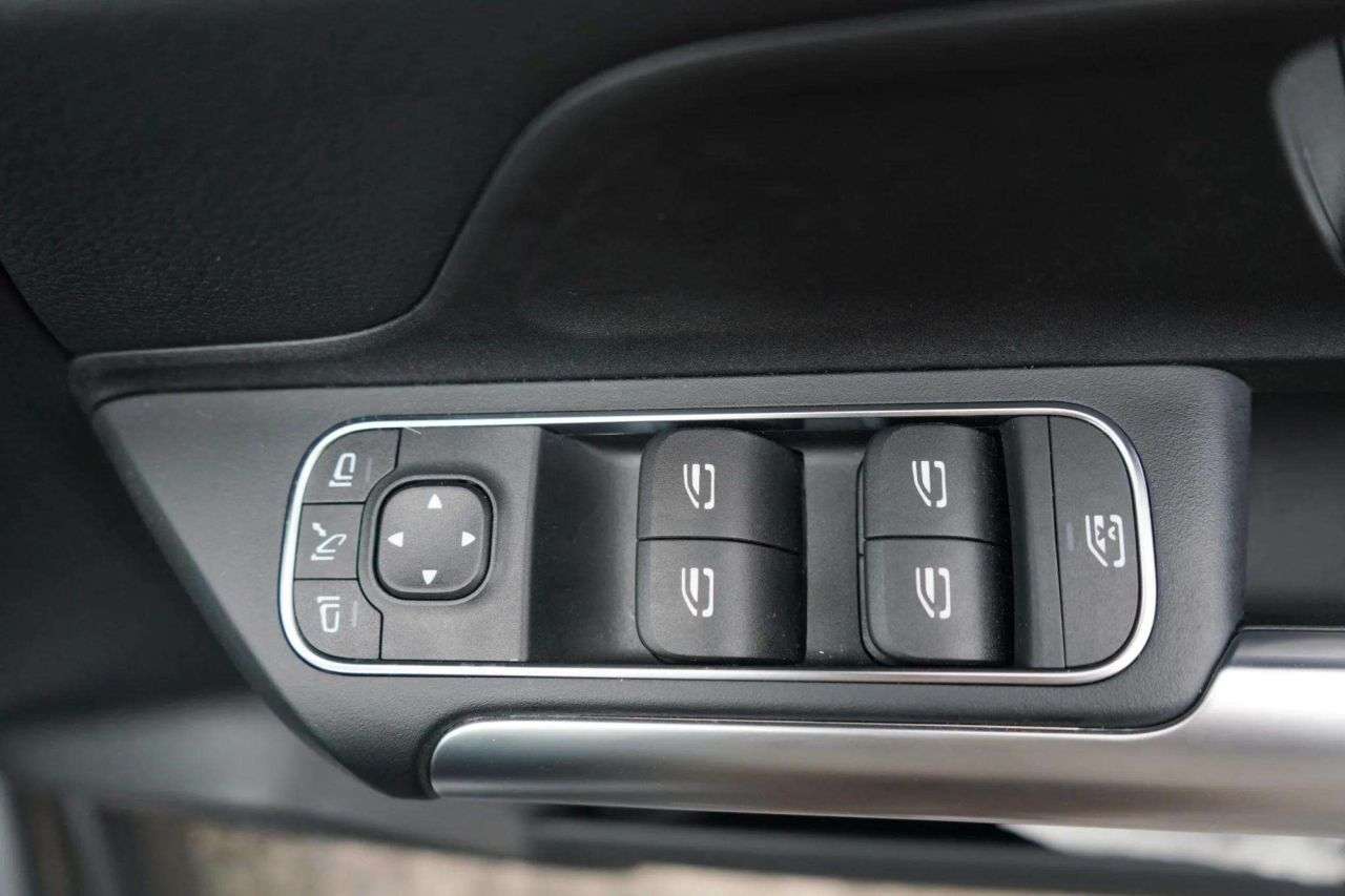 2025 MERCEDES-BENZ GLA 2025 MERCEDES-BENZ GLA