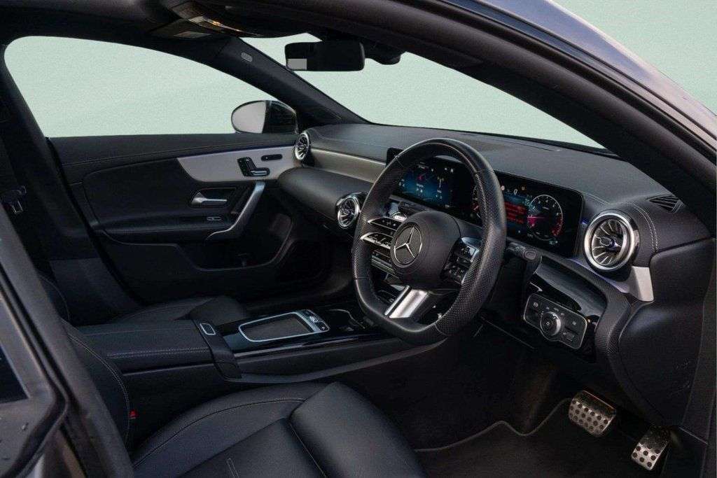 A 2023 MERCEDES-BENZ CLA 1.3 CLA180h MHEV AMG Line (Premium Plus) Coupe 4dr Petrol Hybrid 7G-DCT Eur A 2023 MERCEDES-BENZ CLA 1.3 CLA180h MHEV AMG Line (Premium Plus) Coupe 4dr Petrol Hybrid 7G-DCT Eur