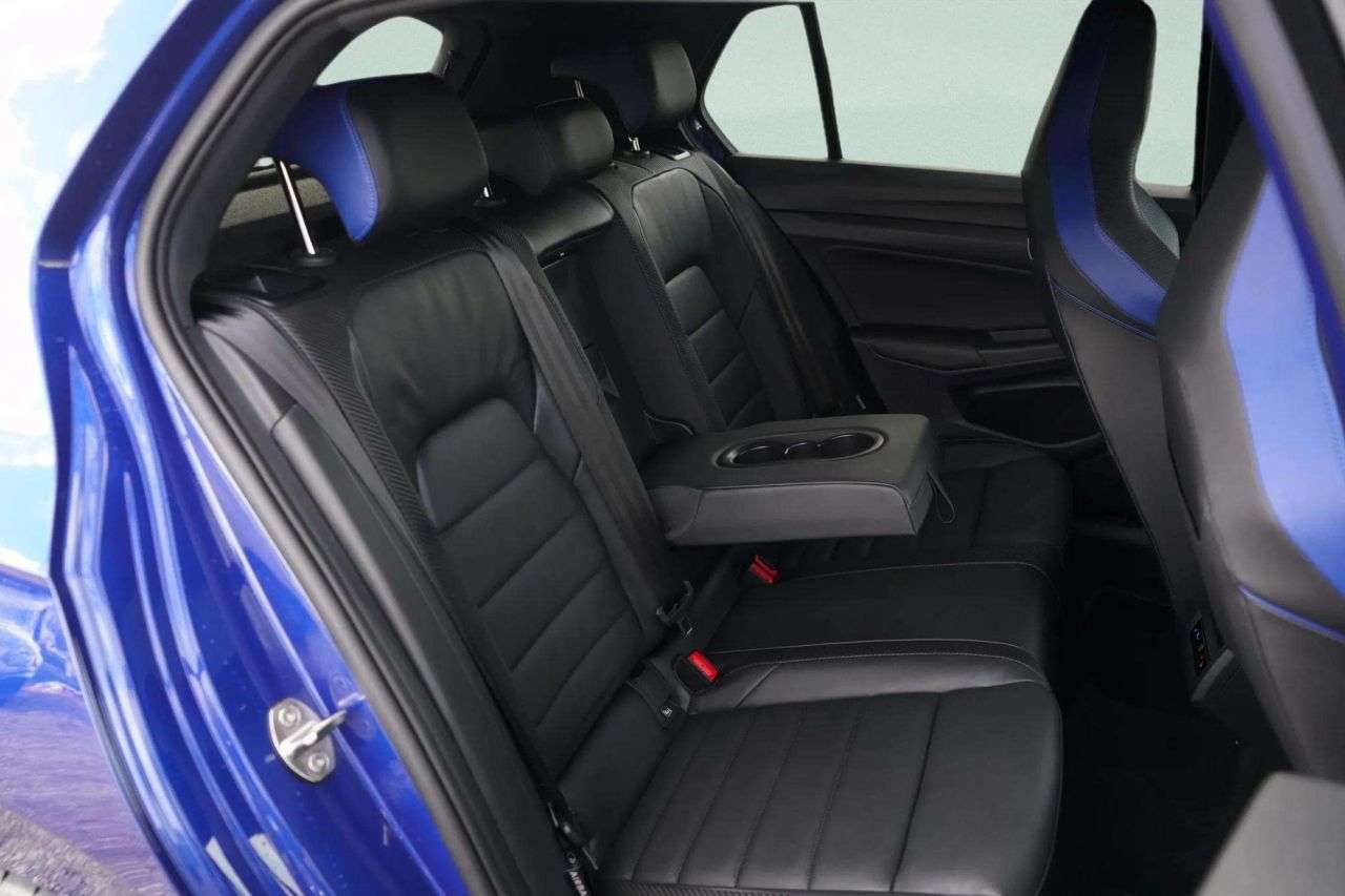 2024 VOLKSWAGEN GOLF 2024 VOLKSWAGEN GOLF