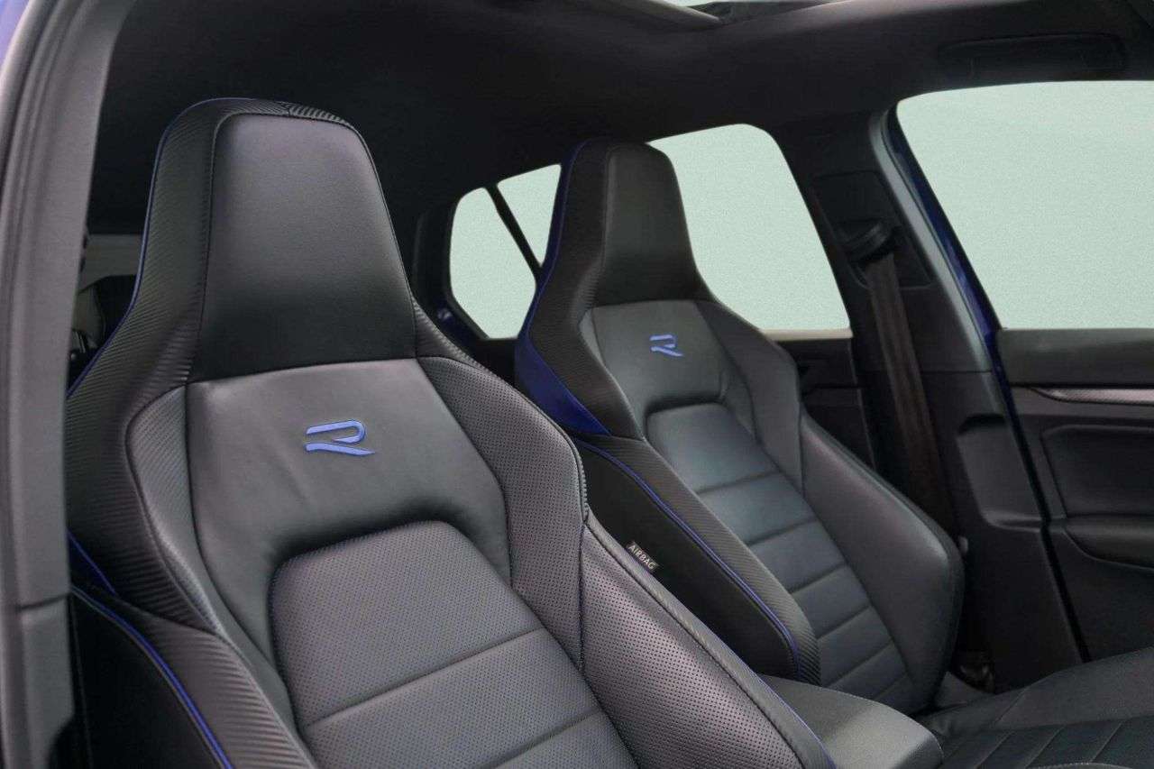 2024 VOLKSWAGEN GOLF 2024 VOLKSWAGEN GOLF