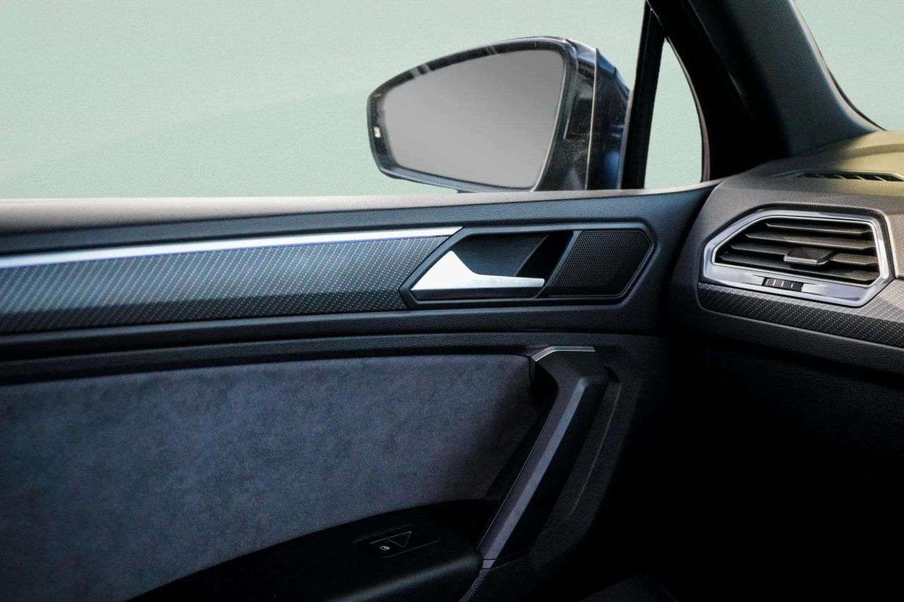 2021 VOLKSWAGEN TIGUAN 2021 VOLKSWAGEN TIGUAN