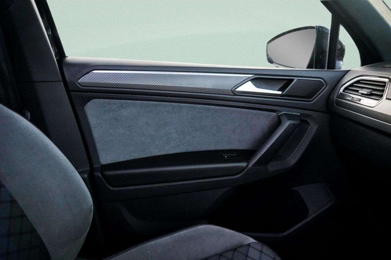 2021 VOLKSWAGEN TIGUAN 2021 VOLKSWAGEN TIGUAN