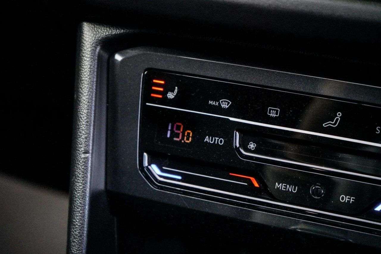 2021 VOLKSWAGEN TIGUAN 2021 VOLKSWAGEN TIGUAN