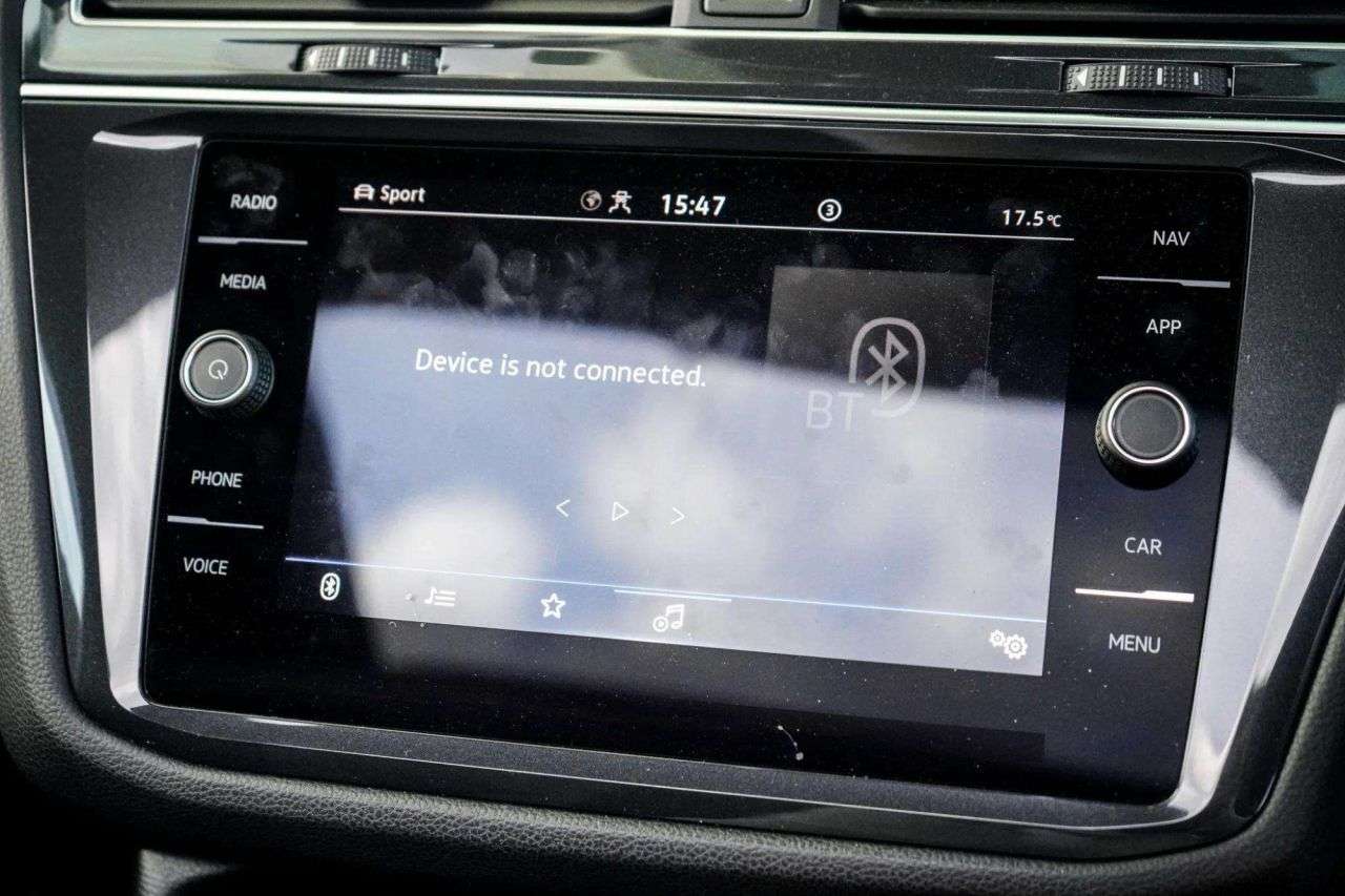 2021 VOLKSWAGEN TIGUAN 2021 VOLKSWAGEN TIGUAN