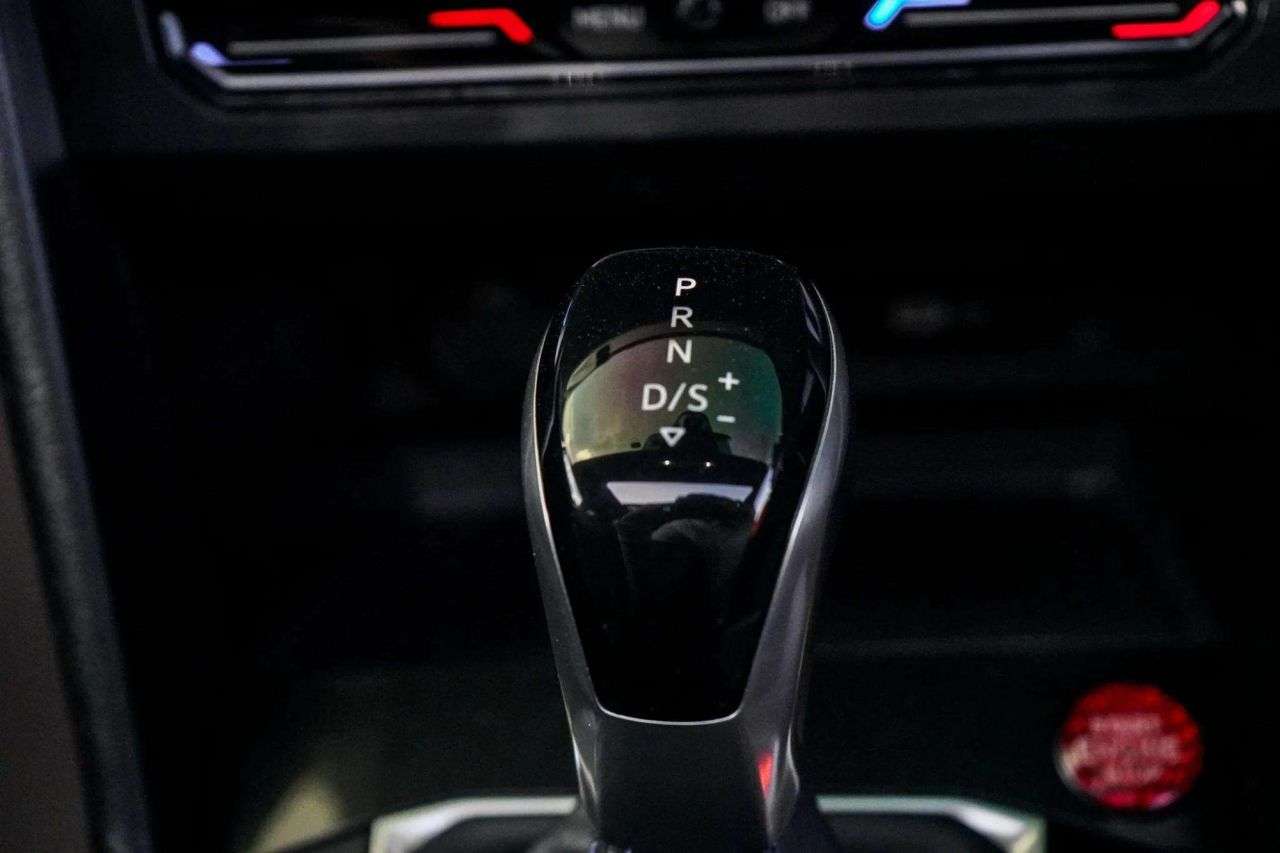 2021 VOLKSWAGEN TIGUAN 2021 VOLKSWAGEN TIGUAN