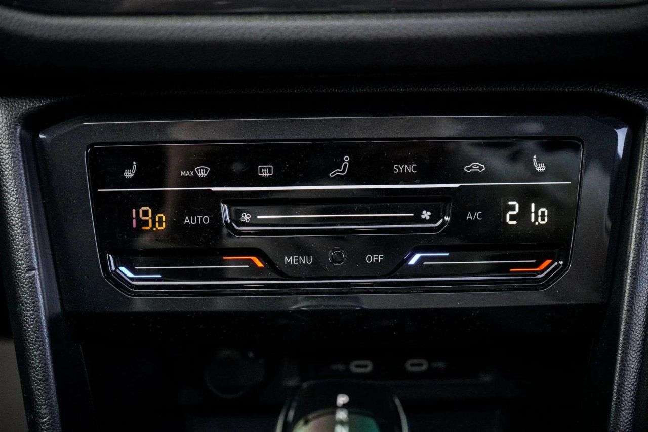 2021 VOLKSWAGEN TIGUAN 2021 VOLKSWAGEN TIGUAN