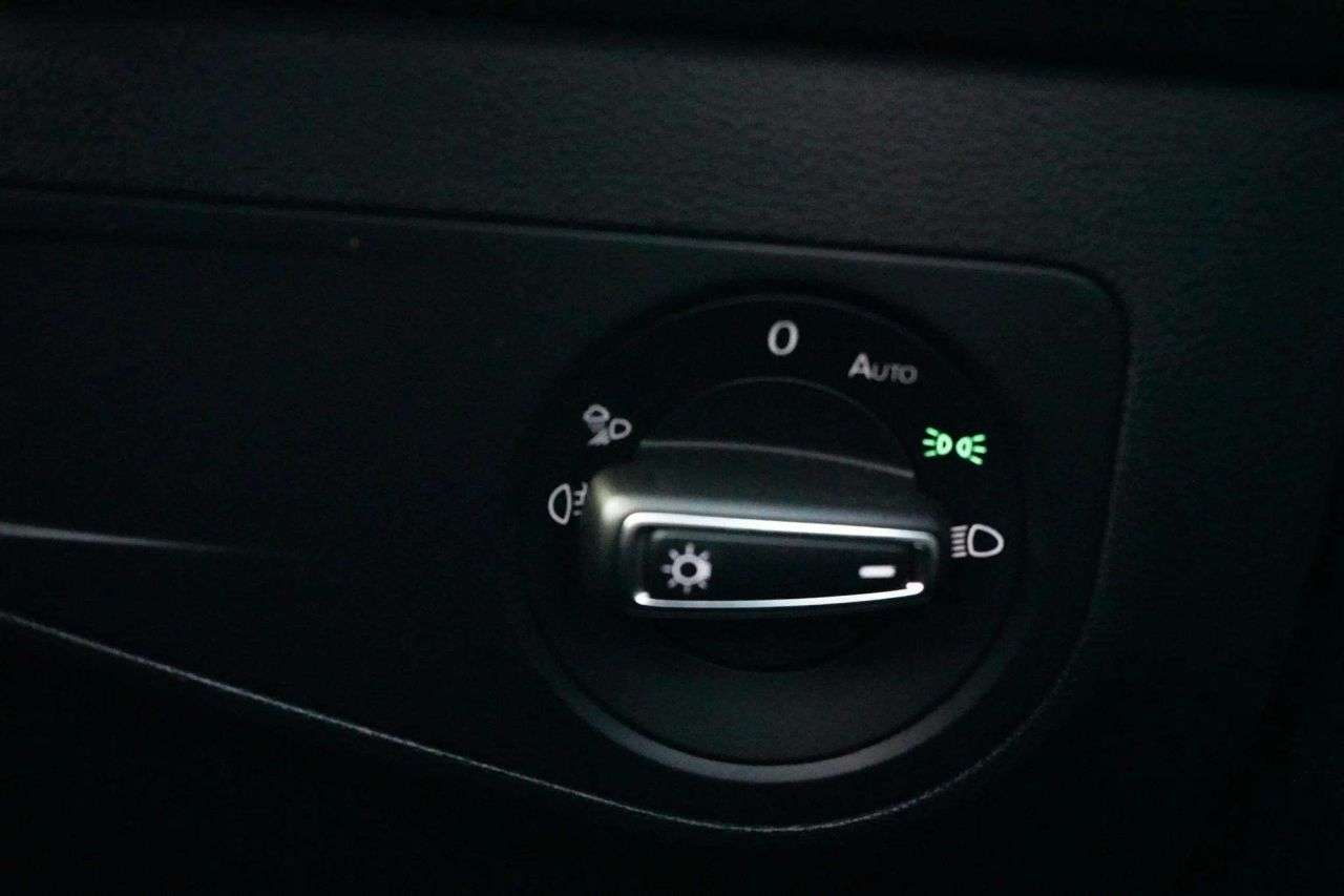 2021 VOLKSWAGEN TIGUAN 2021 VOLKSWAGEN TIGUAN