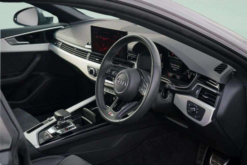 2022 AUDI A5 2022 AUDI A5