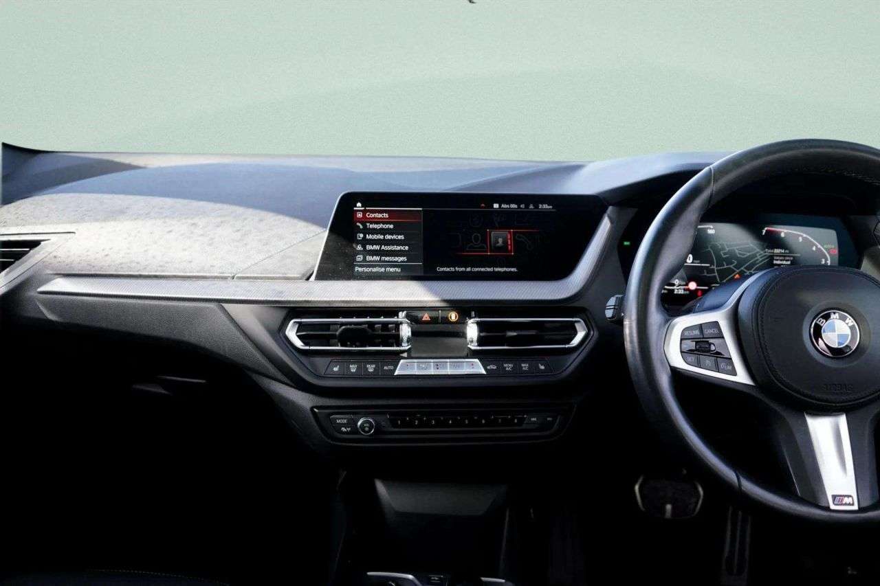 2021 BMW 1 SERIES 2021 BMW 1 SERIES