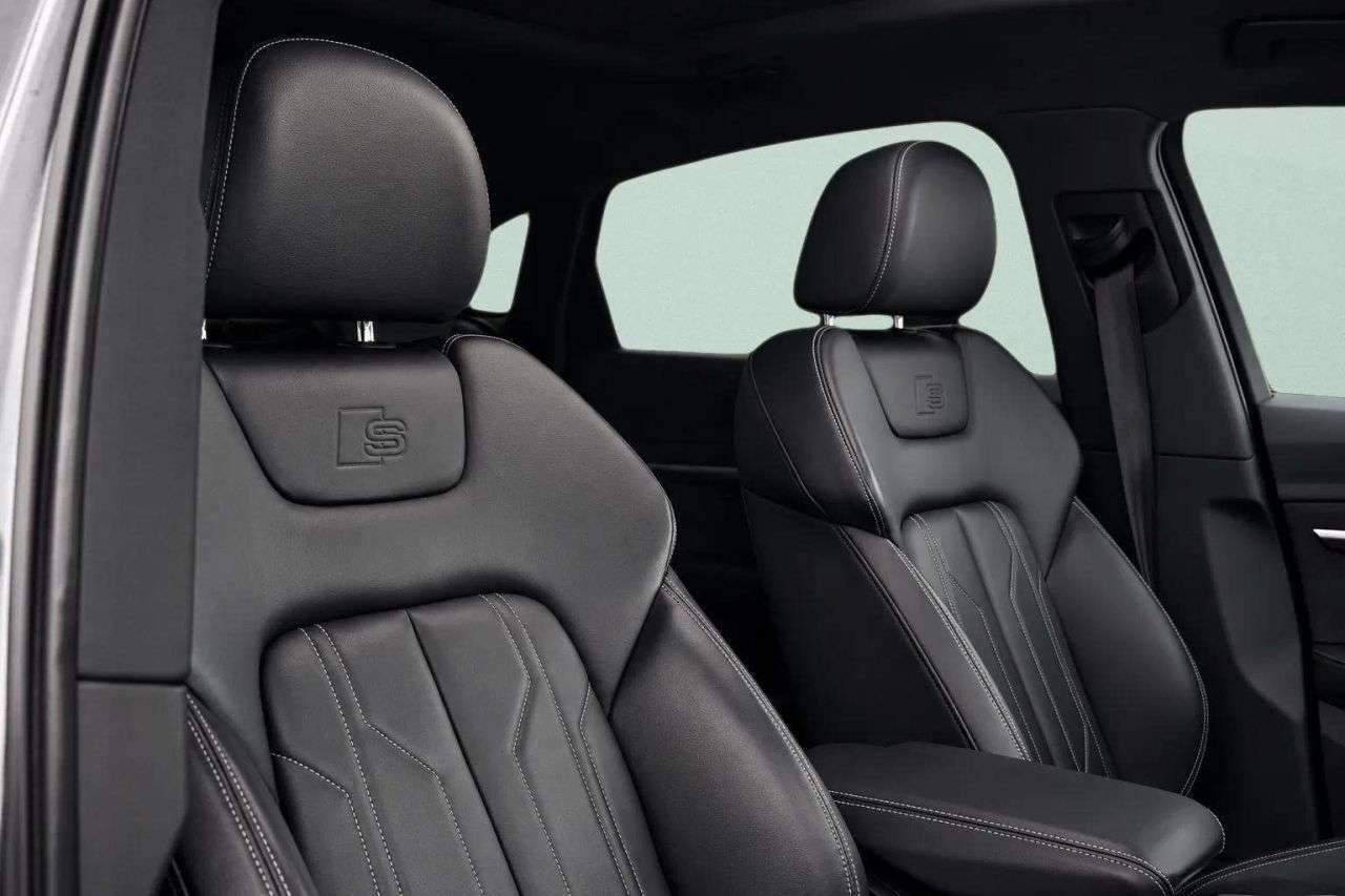 A 2020 AUDI E-TRON 55 Launch Edition Sportback 5dr Electric Auto quattro 95kWh (408 ps) A 2020 AUDI E-TRON 55 Launch Edition Sportback 5dr Electric Auto quattro 95kWh (408 ps)