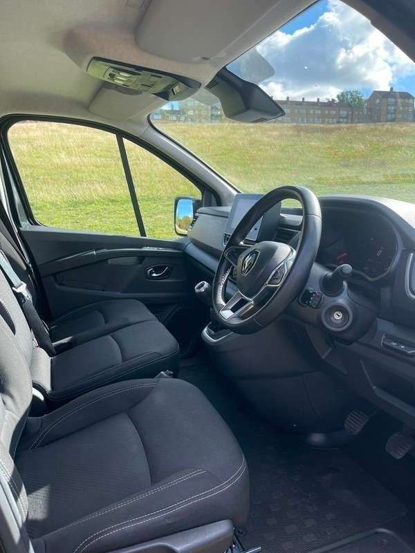 2023 RENAULT TRAFIC 2023 RENAULT TRAFIC