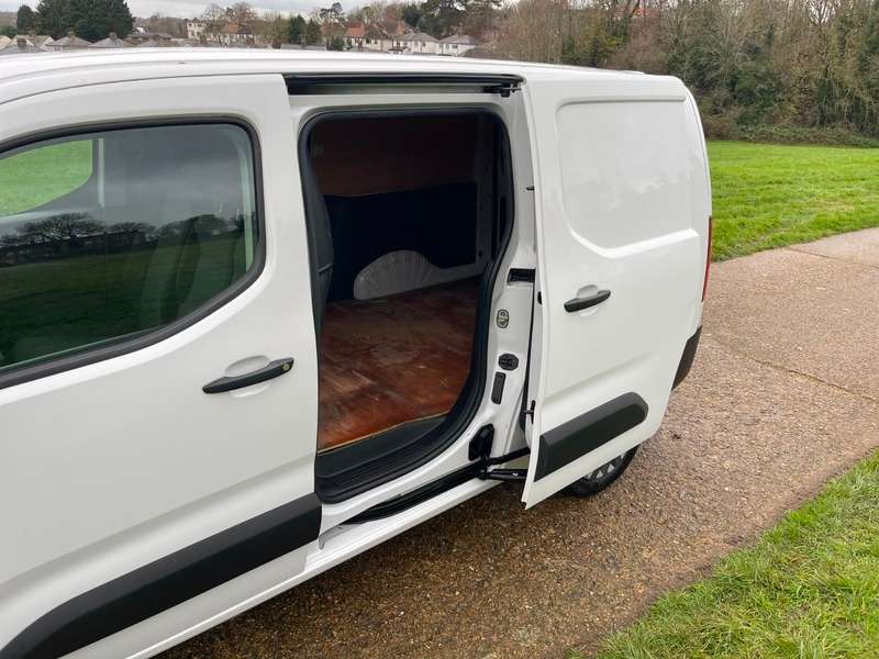 2022 PEUGEOT PARTNER 2022 PEUGEOT PARTNER