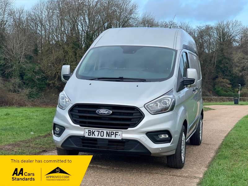A 2020 FORD TRANSIT CUSTOM 320 TREND P/V ECOBLUE A 2020 FORD TRANSIT CUSTOM 320 TREND P/V ECOBLUE