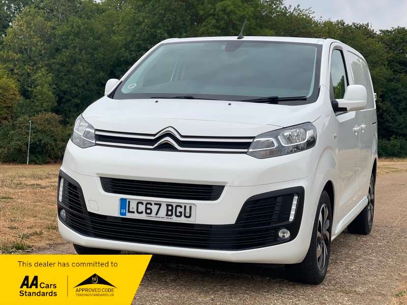A 2017 CITROEN DISPATCH XS 1400 ENTERPRISE PLUS BLUEHDI S/S A 2017 CITROEN DISPATCH XS 1400 ENTERPRISE PLUS BLUEHDI S/S