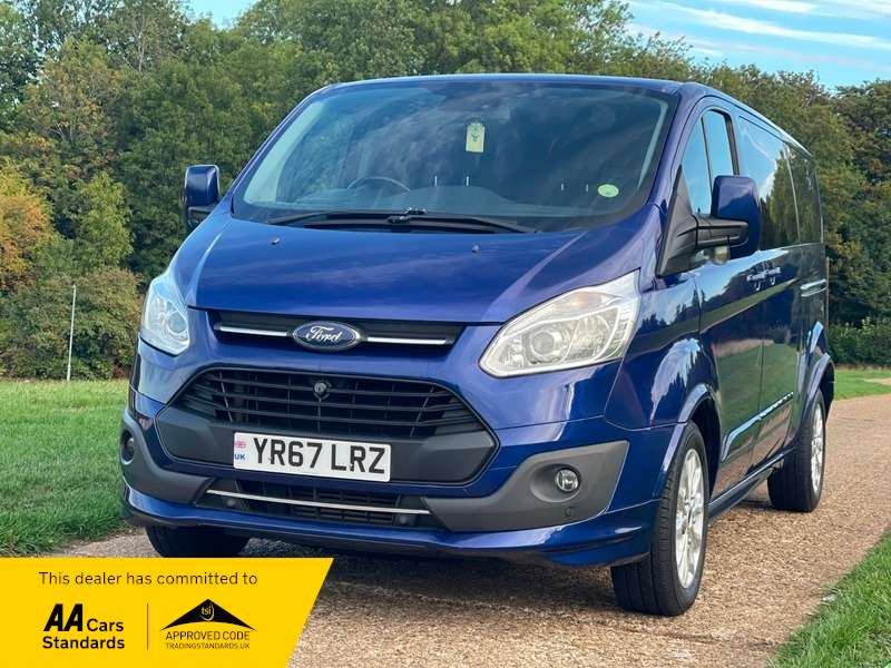 A 2017 FORD TRANSIT CUSTOM 340 TREND L2 KOMBI TDCI A 2017 FORD TRANSIT CUSTOM 340 TREND L2 KOMBI TDCI