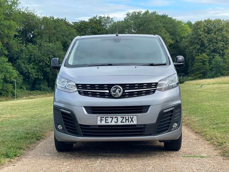 A 2023 VAUXHALL VIVARO L2H1 F3100 PRO S/S A 2023 VAUXHALL VIVARO L2H1 F3100 PRO S/S