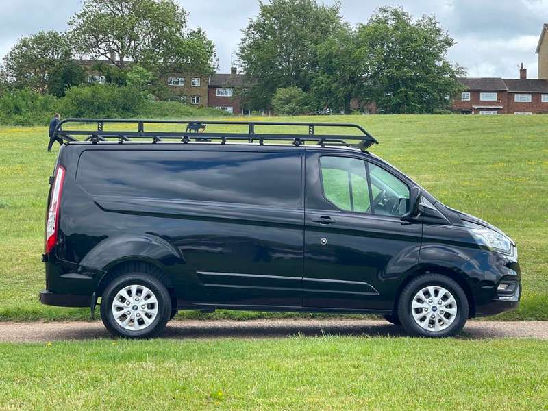 A 2019 FORD TRANSIT CUSTOM 280 LIMITED P/V ECOBLUE A 2019 FORD TRANSIT CUSTOM 280 LIMITED P/V ECOBLUE