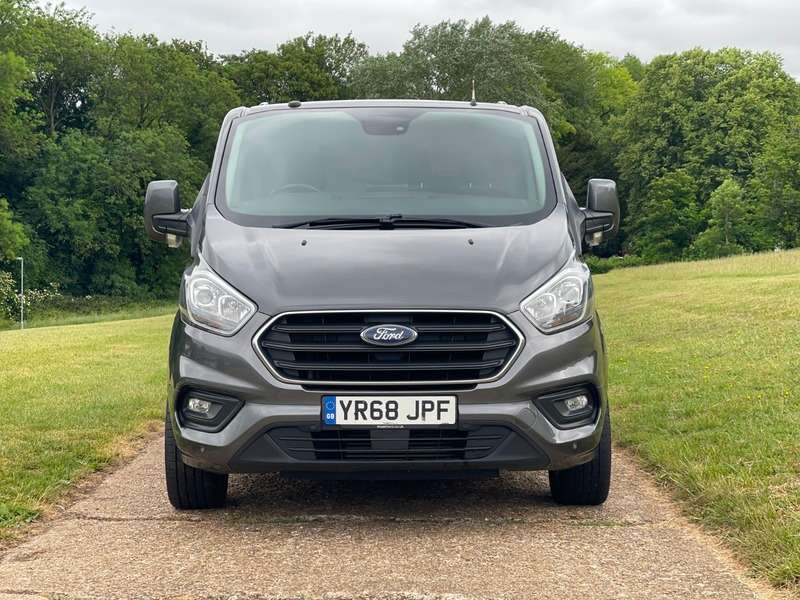 A 2018 FORD TRANSIT CUSTOM 280 LIMITED P/V L1 H1 A 2018 FORD TRANSIT CUSTOM 280 LIMITED P/V L1 H1