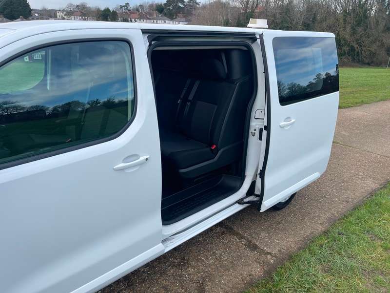 2019 VAUXHALL VIVARO 2019 VAUXHALL VIVARO