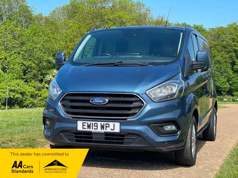 A 2019 FORD TRANSIT CUSTOM 280 LIMITED P/V L1 H1 A 2019 FORD TRANSIT CUSTOM 280 LIMITED P/V L1 H1