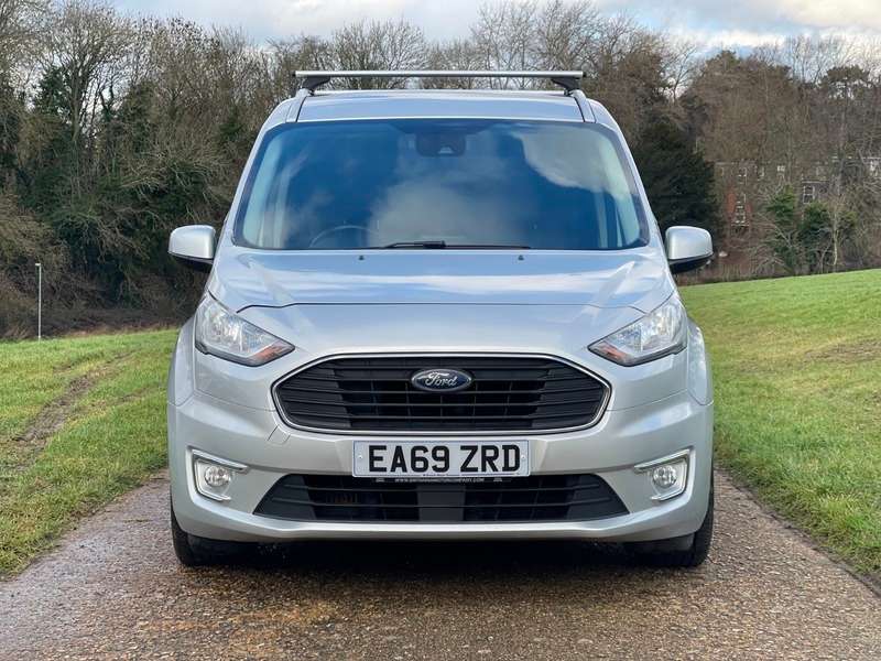 A 2019 FORD TOURNEO CONNECT GRAND TITANIUM TDCI A 2019 FORD TOURNEO CONNECT GRAND TITANIUM TDCI