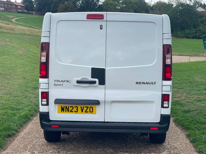 2023 RENAULT TRAFIC 2023 RENAULT TRAFIC