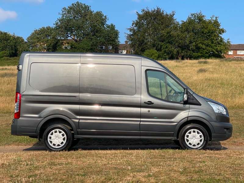 A 2018 FORD TRANSIT 350 L2 H2 P/V A 2018 FORD TRANSIT 350 L2 H2 P/V