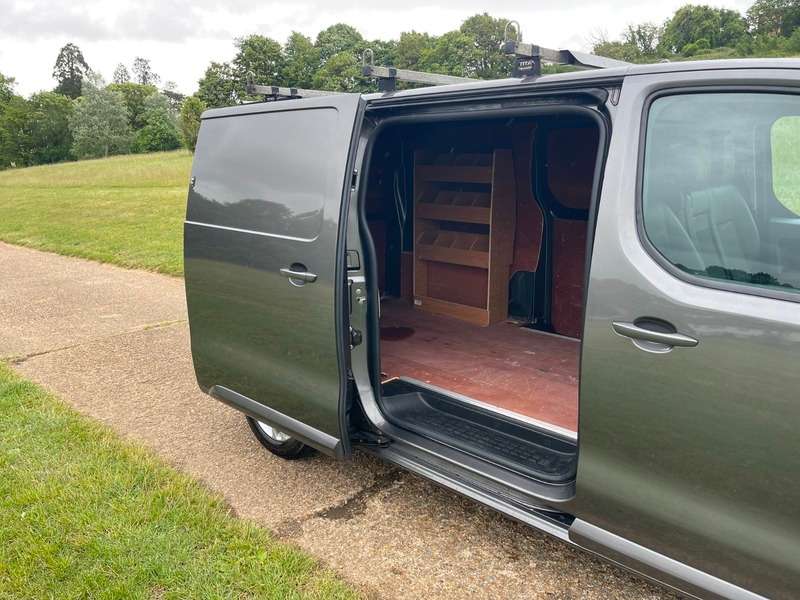 2022 VAUXHALL VIVARO 2022 VAUXHALL VIVARO