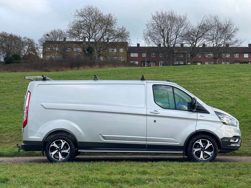 A 2021 FORD TRANSIT CUSTOM 300 ACTIVE L2H1 ECOBLUE A 2021 FORD TRANSIT CUSTOM 300 ACTIVE L2H1 ECOBLUE