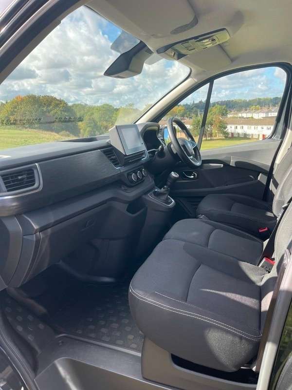 2023 RENAULT TRAFIC 2023 RENAULT TRAFIC