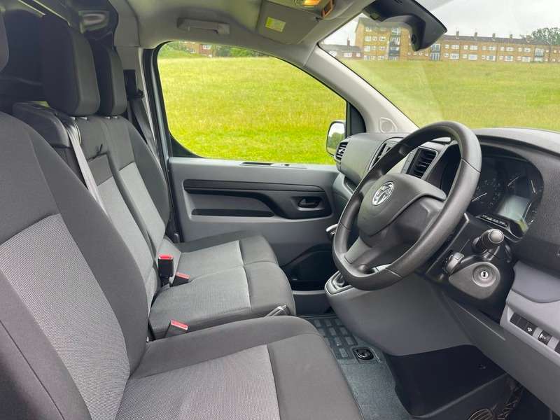 2022 VAUXHALL VIVARO 2022 VAUXHALL VIVARO