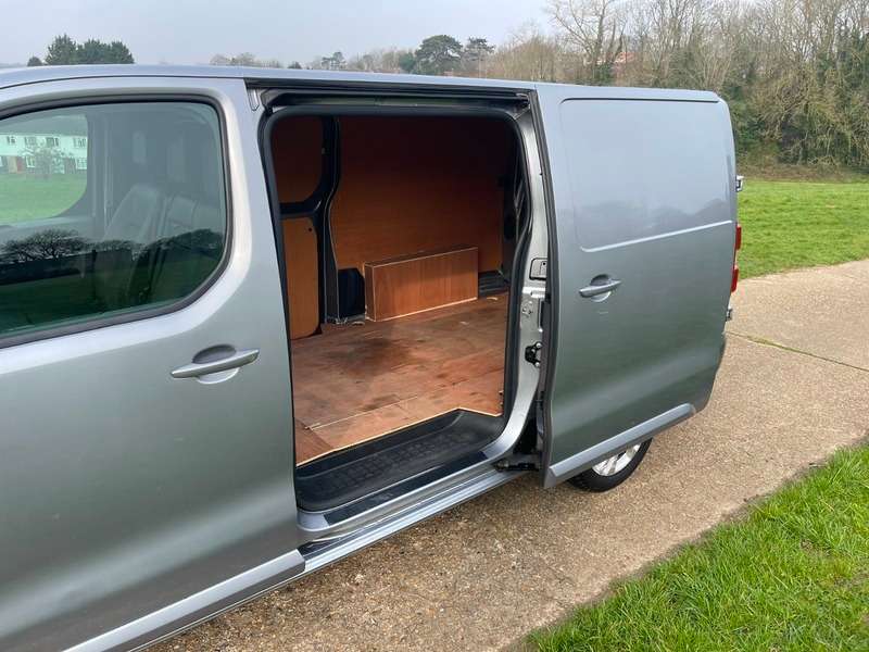 2021 VAUXHALL VIVARO 2021 VAUXHALL VIVARO