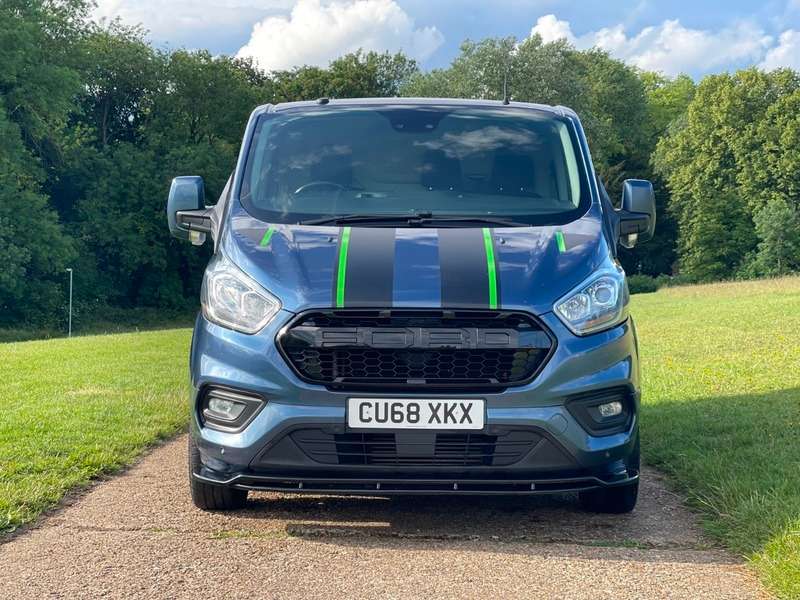 A 2018 FORD TRANSIT CUSTOM 300 TREND P/V L1 H1 A 2018 FORD TRANSIT CUSTOM 300 TREND P/V L1 H1