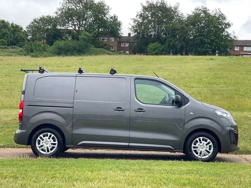 2022 VAUXHALL VIVARO 2022 VAUXHALL VIVARO