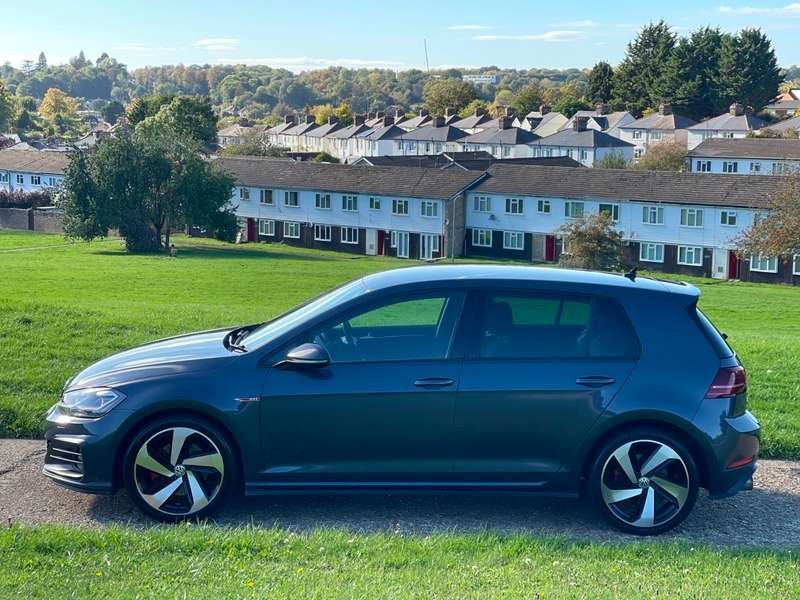 2018 VOLKSWAGEN GOLF 2018 VOLKSWAGEN GOLF