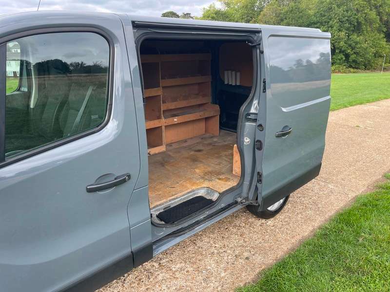 2019 RENAULT TRAFIC 2019 RENAULT TRAFIC