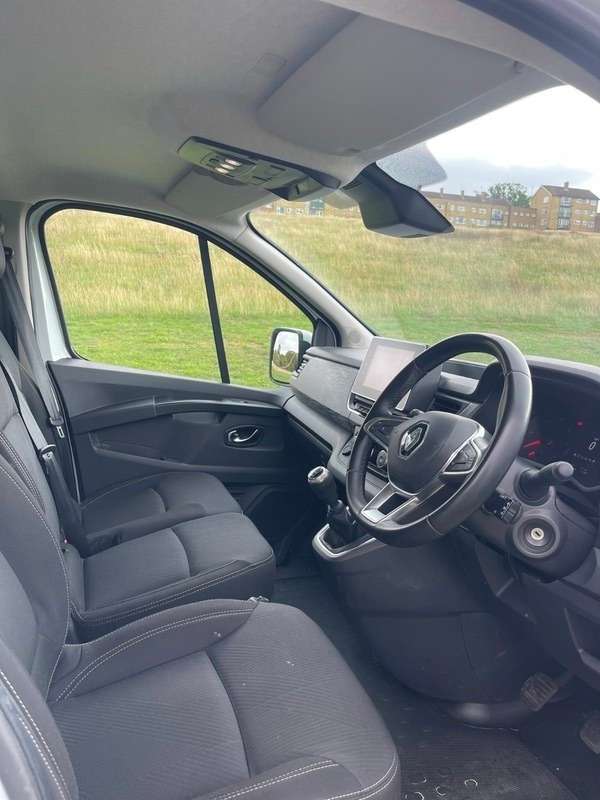 2023 RENAULT TRAFIC 2023 RENAULT TRAFIC
