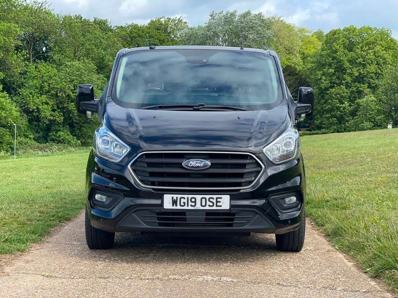 A 2019 FORD TRANSIT CUSTOM 280 LIMITED P/V L1 H1 A 2019 FORD TRANSIT CUSTOM 280 LIMITED P/V L1 H1