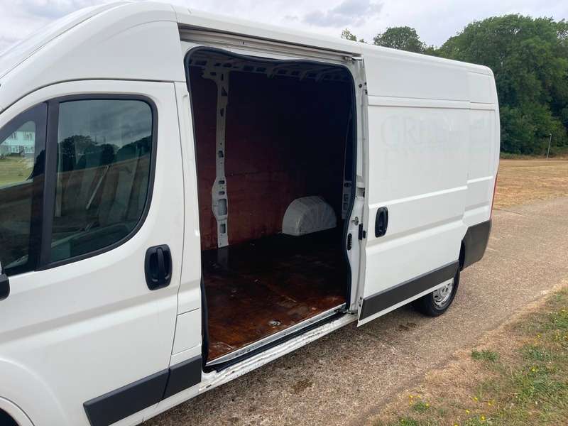 2013 PEUGEOT BOXER 2013 PEUGEOT BOXER