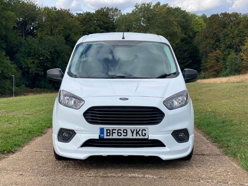 A 2019 FORD COURIER TREND TDCI A 2019 FORD COURIER TREND TDCI