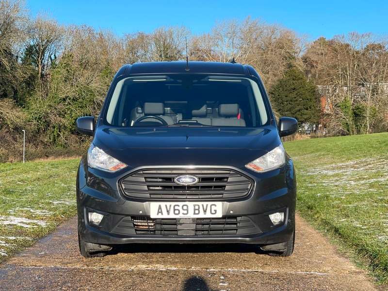 A 2019 FORD TRANSIT CONNECT 200 LIMITED TDCI A 2019 FORD TRANSIT CONNECT 200 LIMITED TDCI