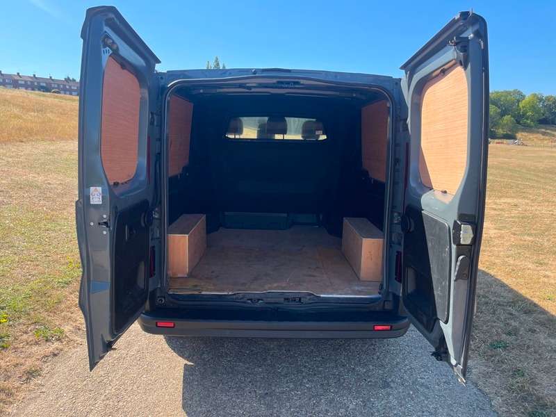 2023 RENAULT TRAFIC 2023 RENAULT TRAFIC